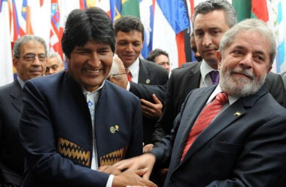 Lula criticó a la "élite económica" luego de la renuncia de Evo Morales