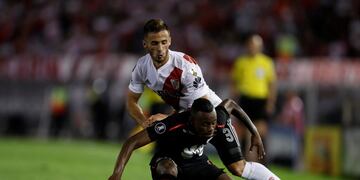 Copa Libertadores: River empata 0-0 con Independiente Santa Fe en su debut como local\u002E (Foto: EFE/David Fernández)