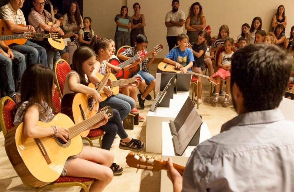 Se prepara la muestra anual de arte en Rada Tilly