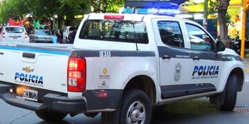 Un policía murió en un vuelco en la madrugada de este domingo