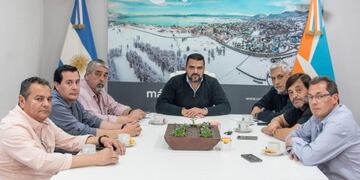 Reunión de Intendente de Ushuaia y gabinete
