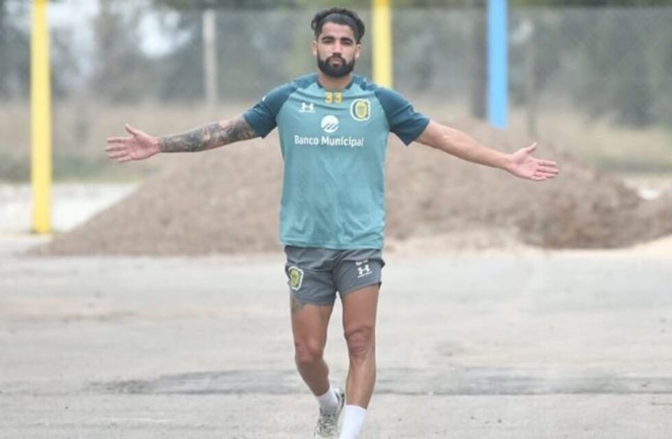 Britez seguirá en Central pero Martínez podría emigrar