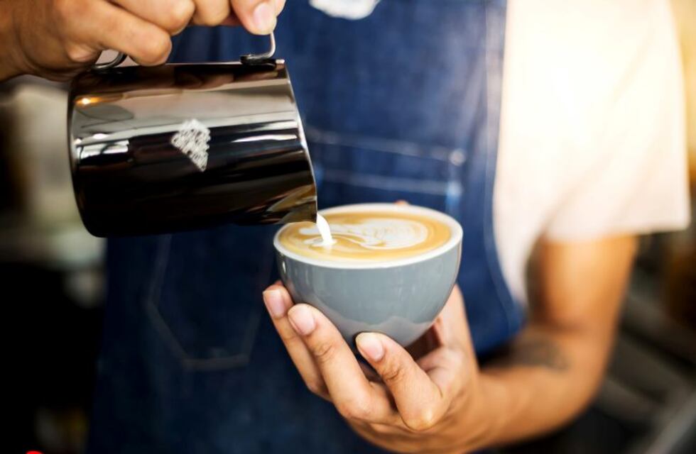 Paso a paso: cómo hacer latte art en casa