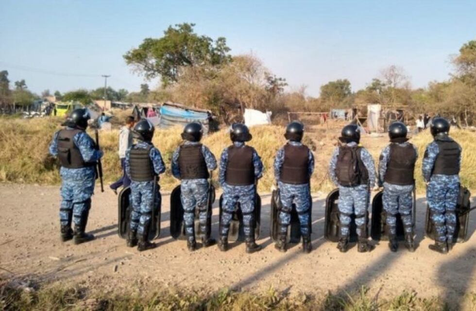 Toma de tierras en Resistencia: desalojan alrededor de 150 familias