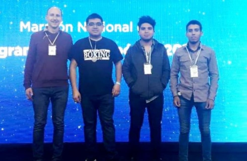Alumnos de San Rafael en la final de la Maratón Nacional de Programación y Robótica