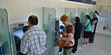 El día viernes 29 del corriente mes, en jornada única, se cancelan los haberes de la totalidad de los empleados provinciales