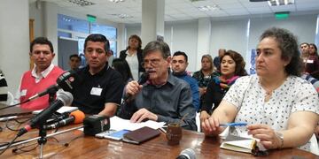 Docentes: cobrarán 2 mil pesos de aumento en dos partes