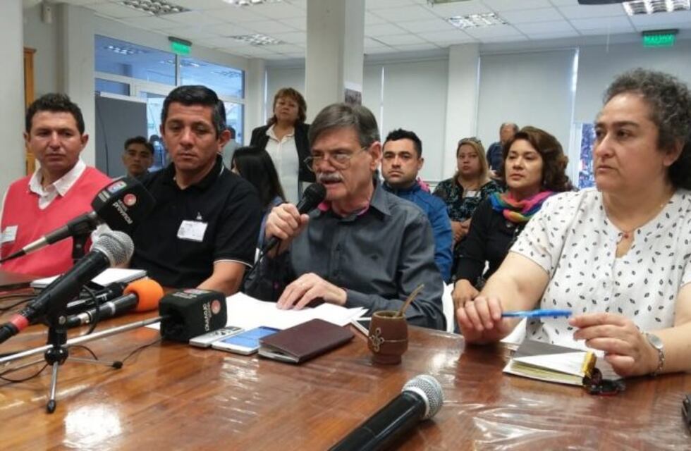 Docentes: cobrarán 2 mil pesos de aumento en dos partes