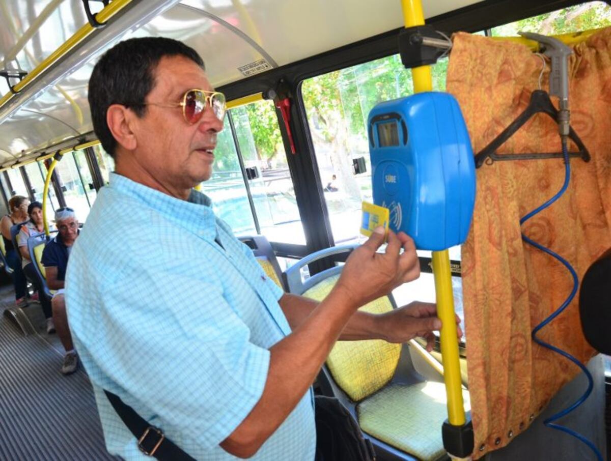 El aumento que sufrió el pasaje de colectivo en los últimos 15 años\u002E