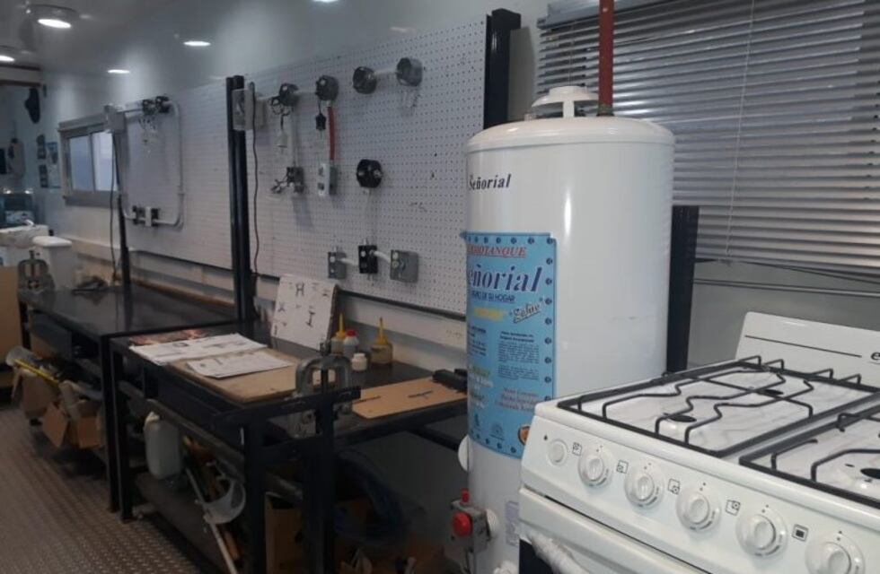 Llaman para cobertura de los cargos de Informática en Redes y Reparación de Pc