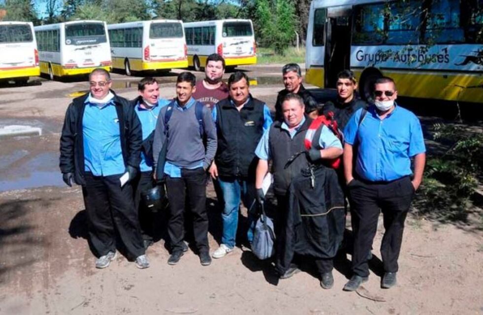 Este mediodía comenzó el paro de transporte por 24 horas en La Pampa