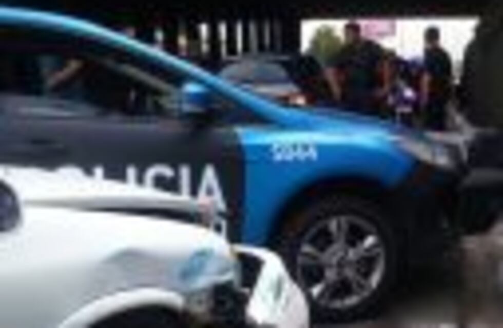 Tiroteo y persecución desde San Telmo hasta la autopista Perito Moreno: detuvieron a los tres delincuentes