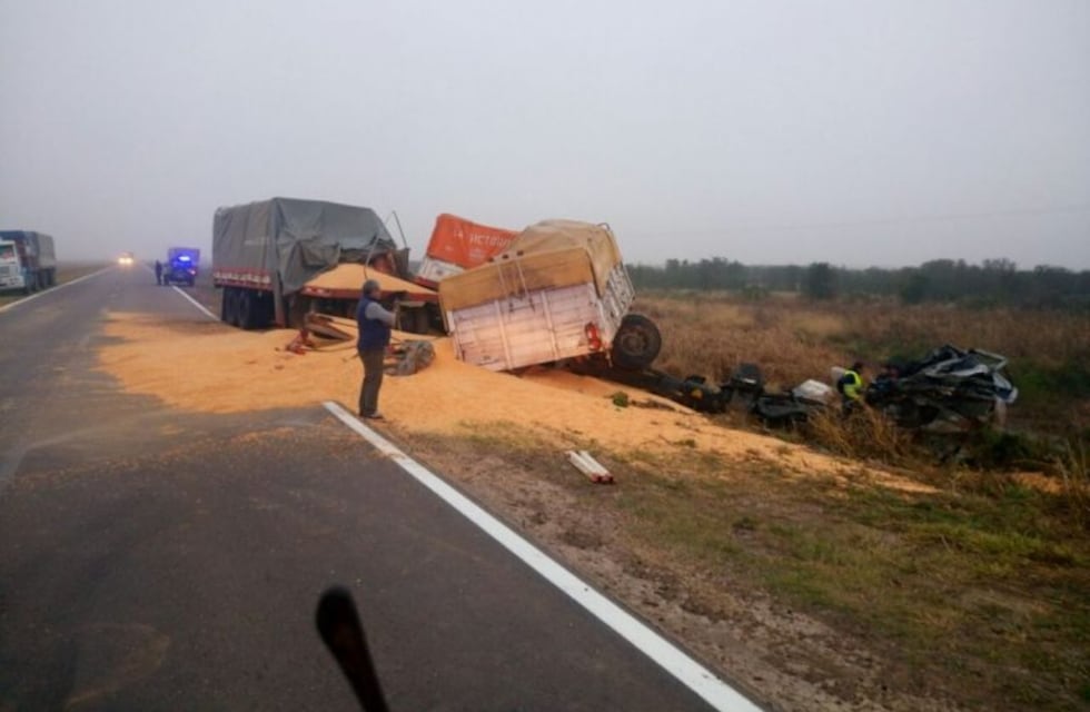 Una ruta quedó parcialmente cortada tras dos choques con diferencia de pocos minutos