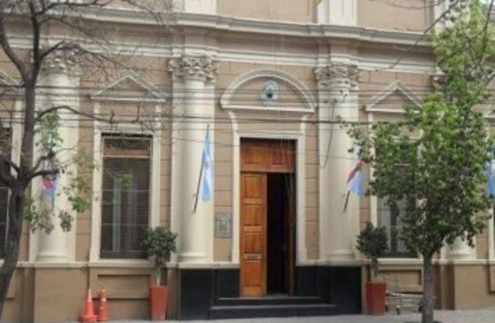 Ricardo Quintela anunció la construcción de 300 viviendas