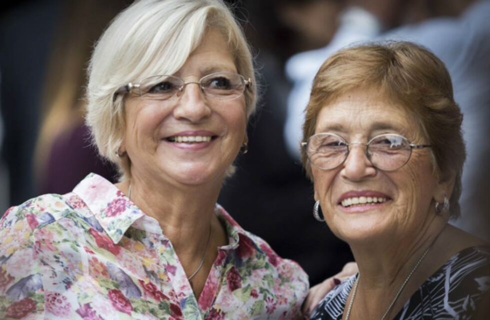 Capacitarán a familiares y cuidadores de adultos mayores