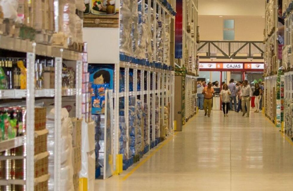 Restringen el ingreso de menores a los supermercados