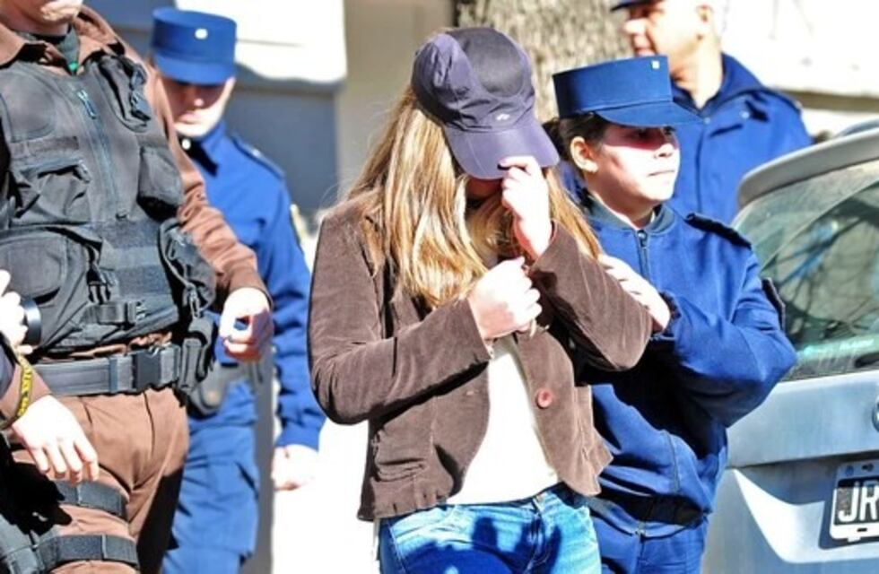 Declararon los padres de Nahir Galarza y ella está cerca de romper el silencio