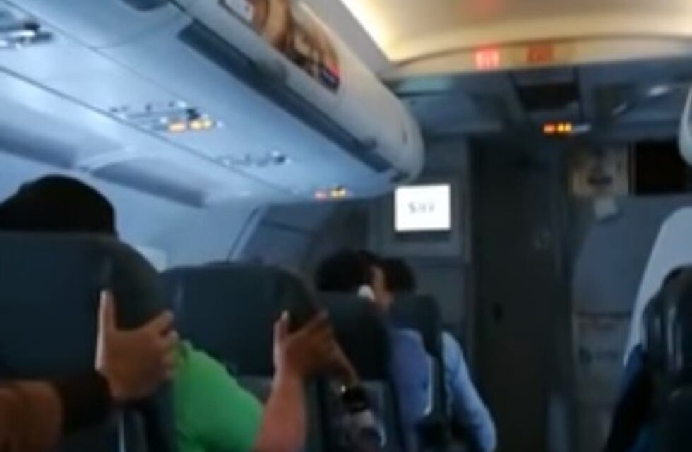 Mirá el aterrizaje forzoso de un avión en Mendoza