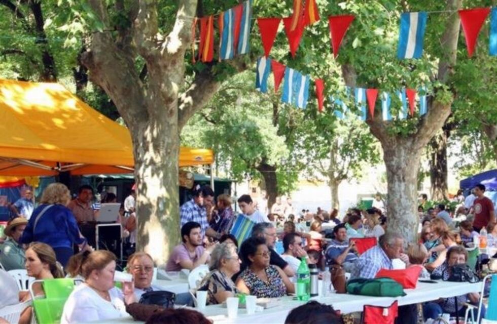 Fiesta de colectividades en El Socorro