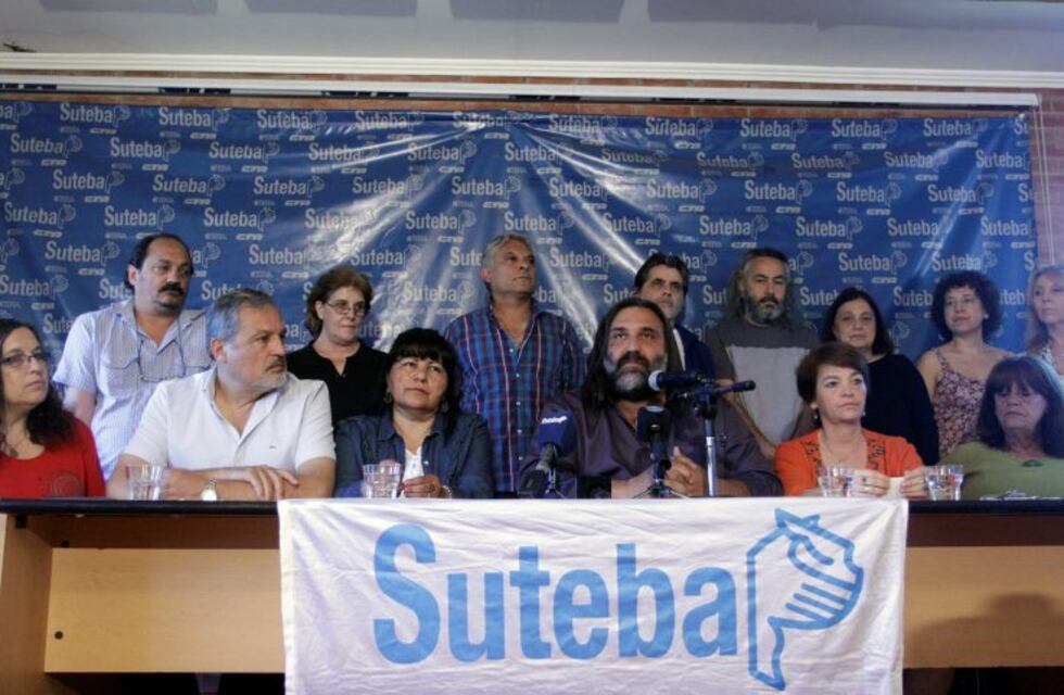 Docentes bonaerenses advierten que "si no aparece la plata habrá un conflicto muy profundo"