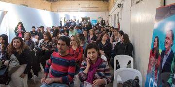 Córdoba me Capacita: en Alta Gracia se entregaron certificados de los cursos de oficio