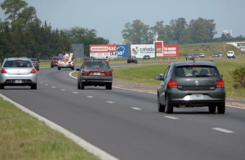 Otra pareja cayó como víctima de los asaltos a punta de pistola en la autopista Rosario-Córdoba