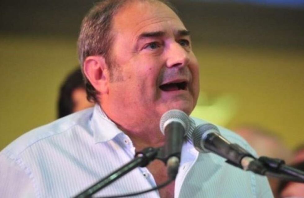 Murió el diputado nacional Luis Lusquiños