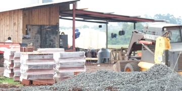 Comenzó en Posadas la construcción de una planta de energía solar\u002E (Dwns)