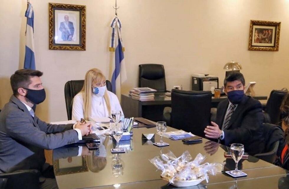 Turismo interno: analizan los protocolos para reactivar la actividad