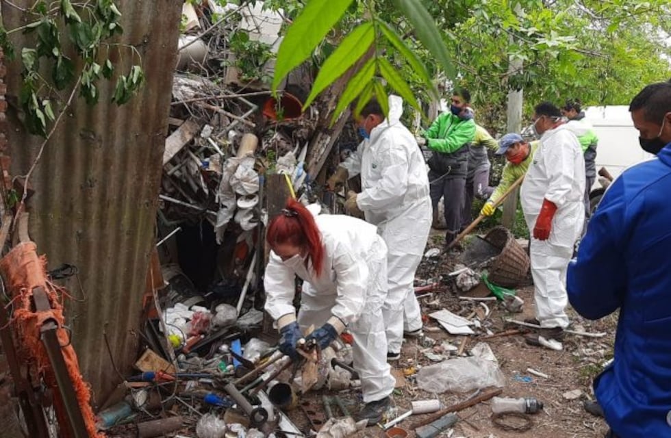 Lo Hornos: importante operativo de limpieza en el domicilio de un acumulador