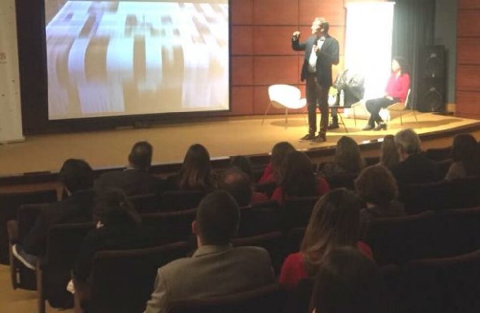 Vía Córdoba+Día a Día compartió un desayuno de trabajo con refentes de la comunicación institucional