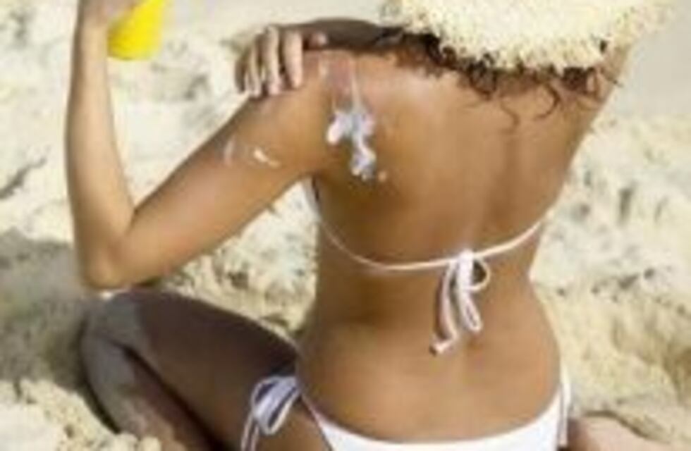 Consejos para lograr un bronceado duradero y cuidar la piel