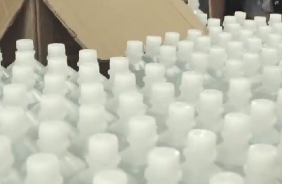 El Municipio intensifica la producción de alcohol al 70%