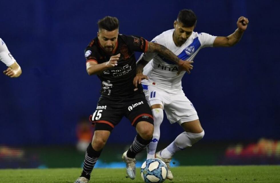 Vélez y Huracán igualaron 0-0 en Liniers