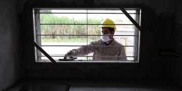 Flexibilización en Tucumán: Manzur pidió mayor control sanitario en la obra pública\u002E (SECP)