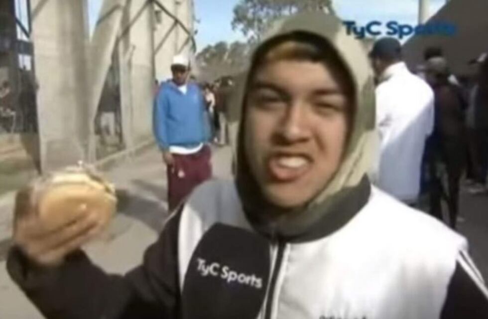 Reapareció el hincha que popularizó la frase "con 15 pesos me hago alto guiso"