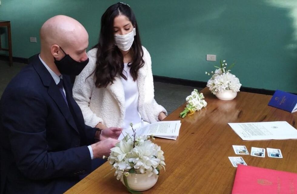 En pandemia cayeron a la mitad los matrimonios y divorcios en Santa Fe