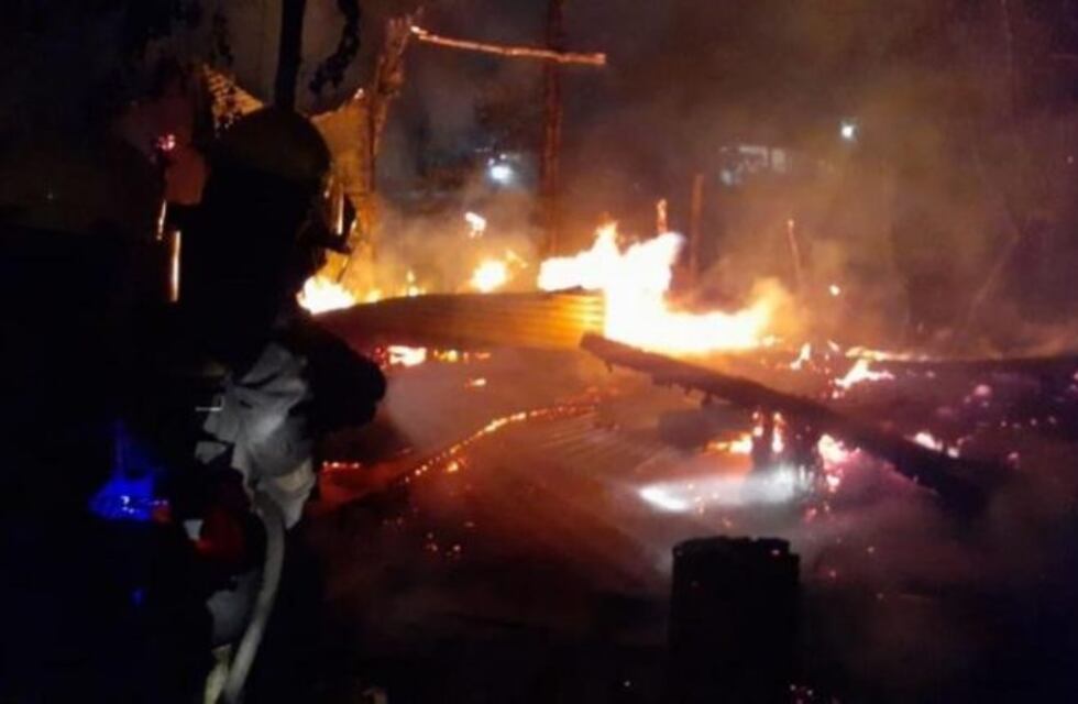 Se incendió una vivienda a causa de una vela en Iguazú