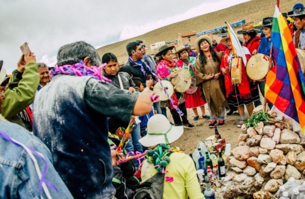 San Antonio de los Cobres recibe al "Carnaval Mas Alto del Mundo"