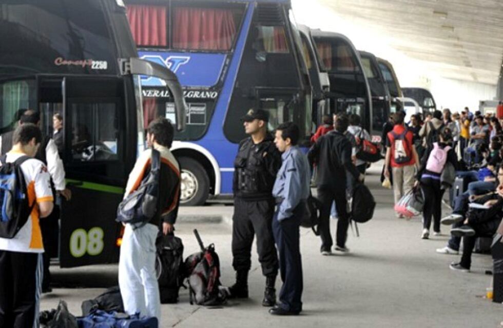 El aumento del transporte interurbano en Santa Fe regirá a fines de febrero y llegará al 40%