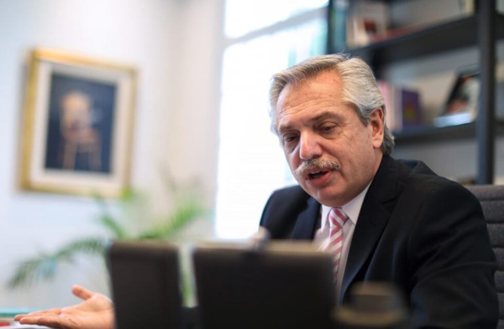 Alberto Fernández le envió una carta a Donald Trump para desearle una "pronta y feliz recuperación"