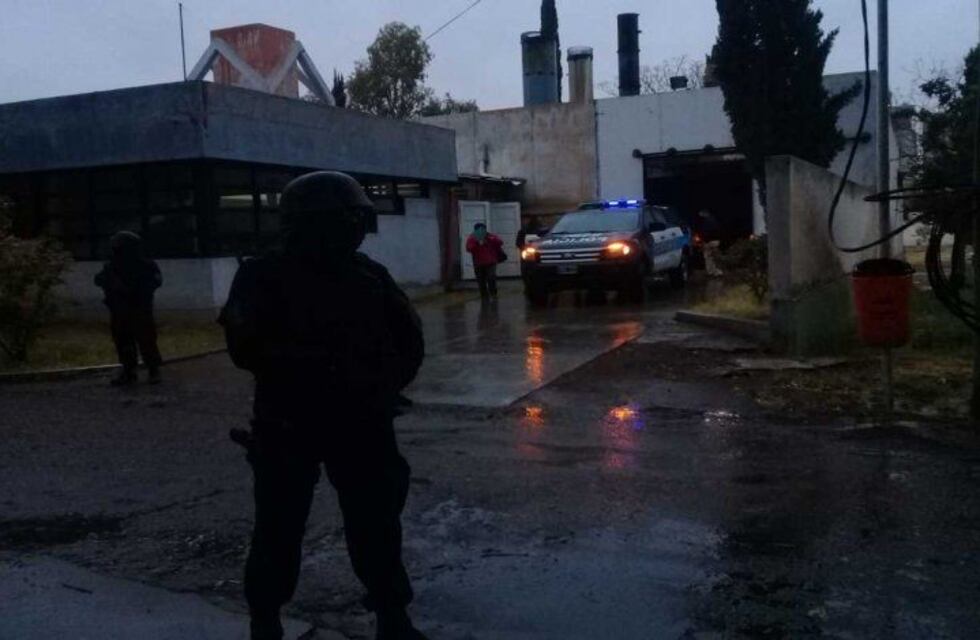Queman más de 30 kilos de marihuana y cocaína incautada por Policía