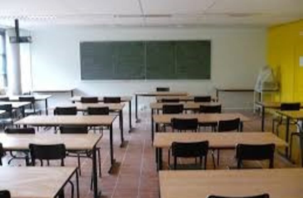 Denunciaron a una docente que se pidió licencia médica y se fue a Cancún