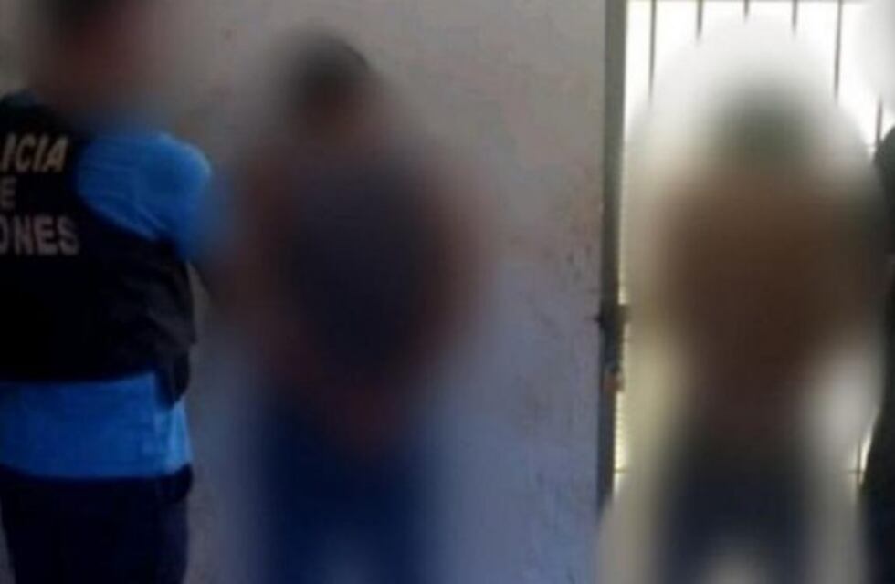 Dos ladrones de motos agredieron al personal de la policía