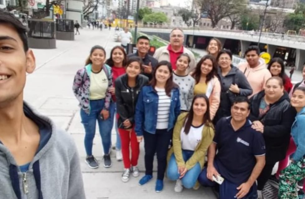 Alumnos representan a Catamarca en el Parlamento Juvenil del Mercosur