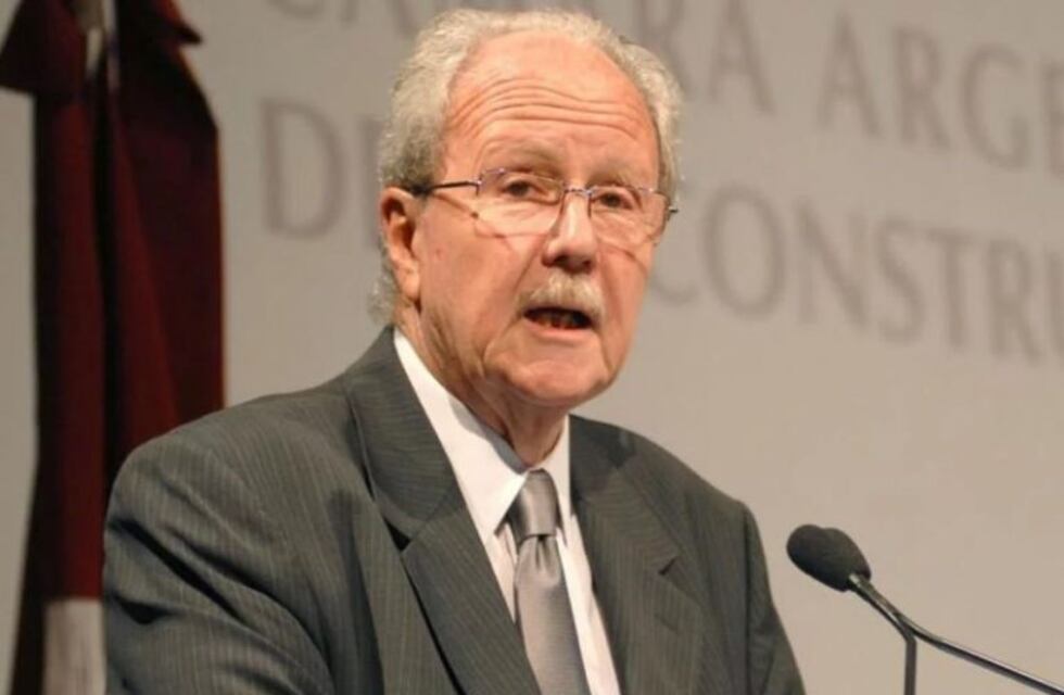 Nuevas órdenes de detención por las coimas: buscan a cuatro empresarios