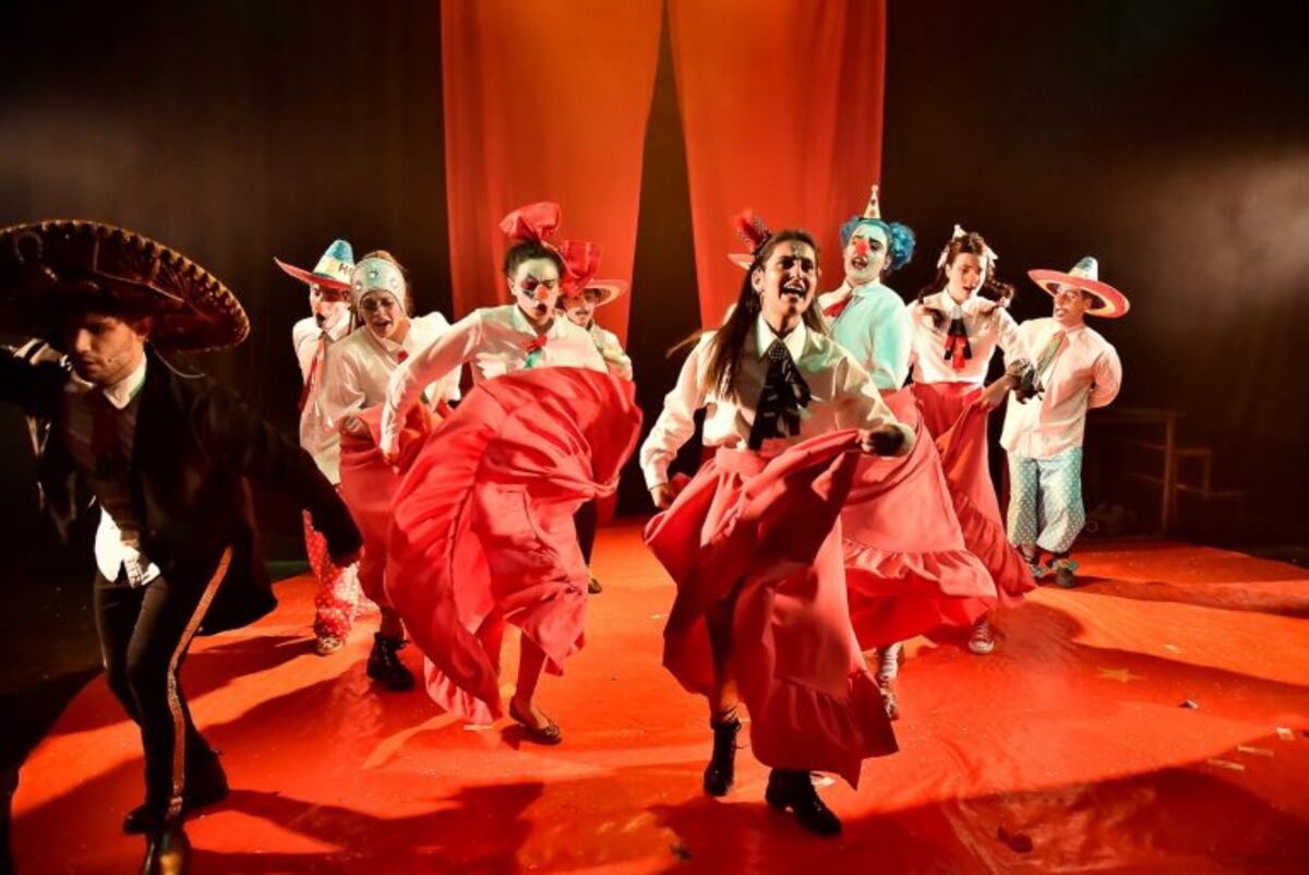 Ambulantes, una bitácora Circense, en María Castaña