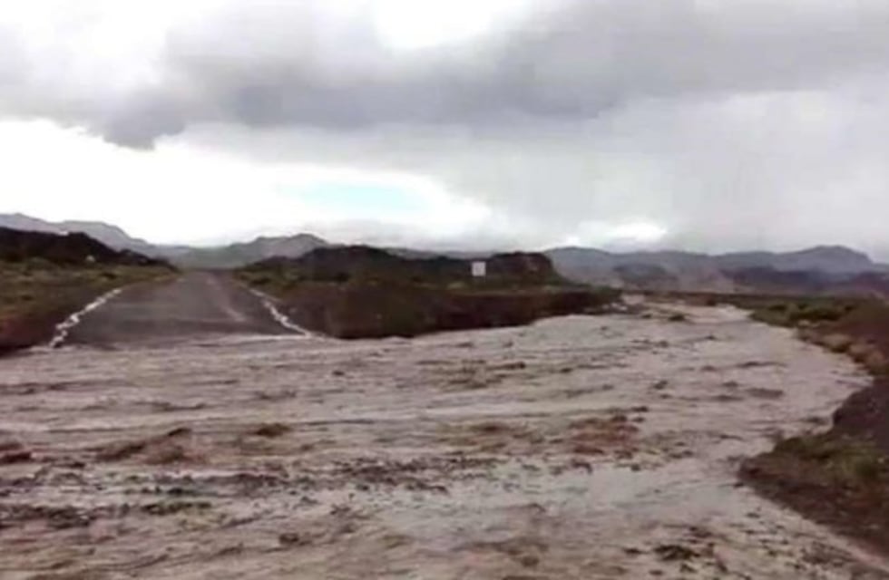 La tormenta dejó rutas anegadas y ríos desbordados en Mendoza