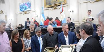 Jorge Franceschi y Andrés Fassi recibieron el beneplácito de la Legislatura para sus clubes\u002E