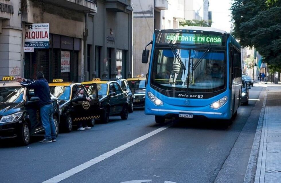 Colectivos: aprobaron la emergencia pero sigue el paro